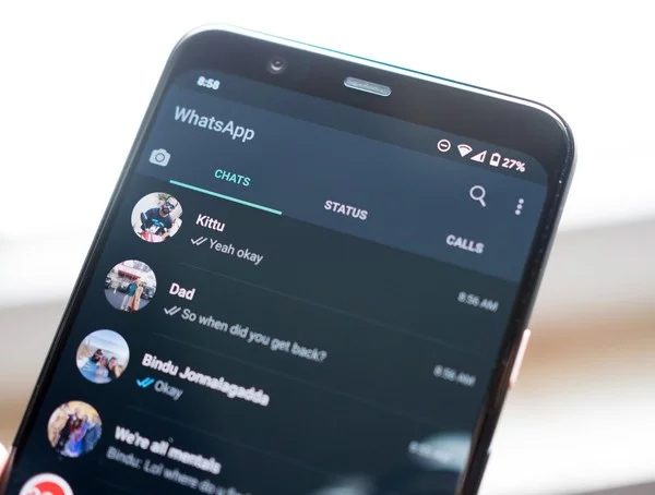 WhatsApp for Android and iOS dark mode